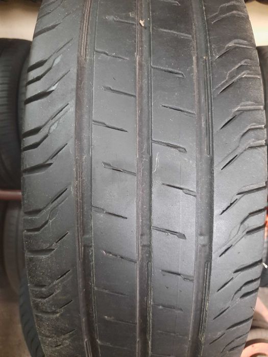 Opony Letnie 235/65r16C Continental ContiVanContact 200