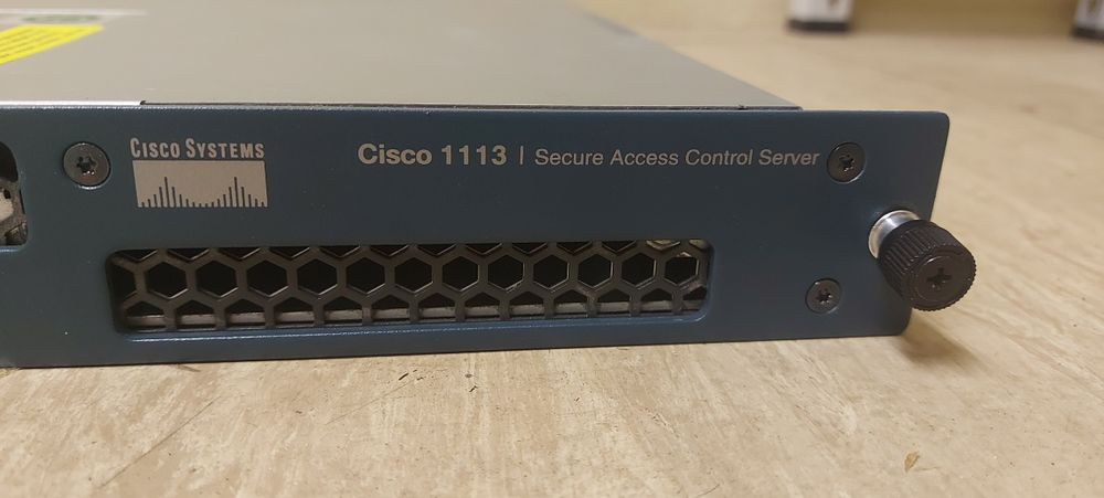 Cisco 1113 - K9 Servidor de Controlo de Acessos