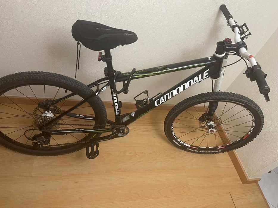 bicicleta cannondale fsi carbon 29