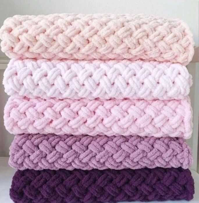 Плюшевий плед ручної роботи