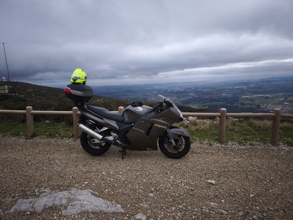 CBR 1100 XX Super Black Bird 1996