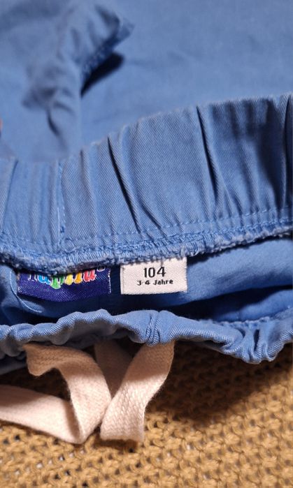 Spodnie Lupilu rozm 104 Nowe