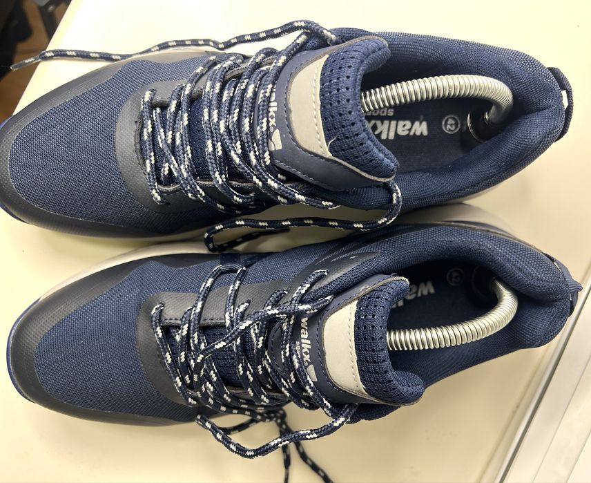 Кросівки чоловічі 42 р.