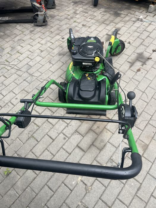 Kosiarka mulczer John Deere JS63Vc, duża, solidna