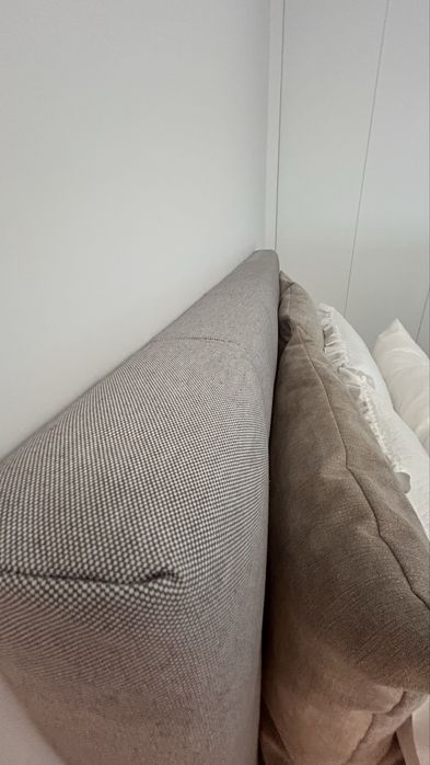 Cama de casal 140x200 c/ arrumação + colchao C/Novo