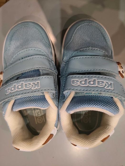 Buty sportowe dla chłopca Rozm.22