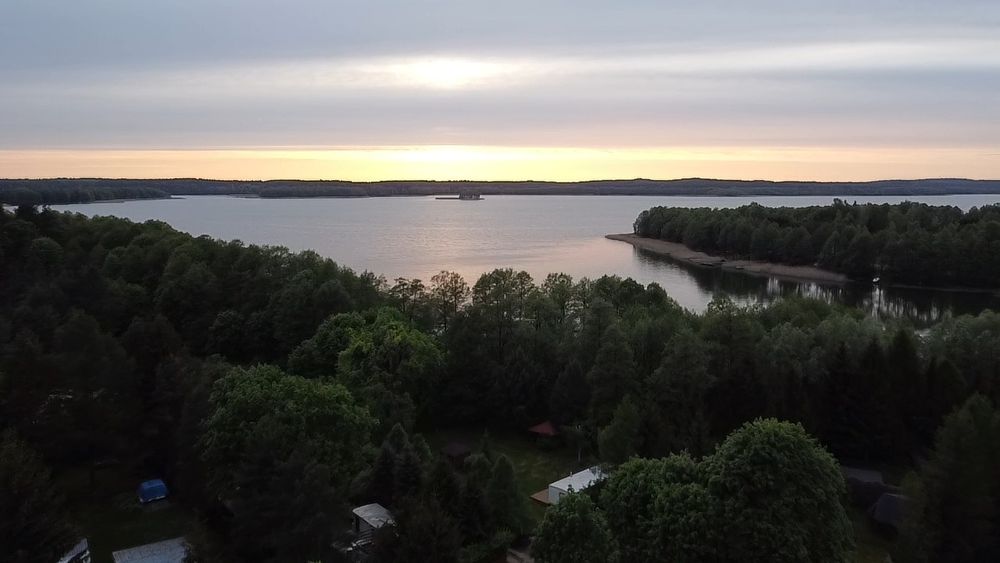 Dom z balia, jacuzzi, Dom nad jeziorem. Sasek Wielki, Kobylocha