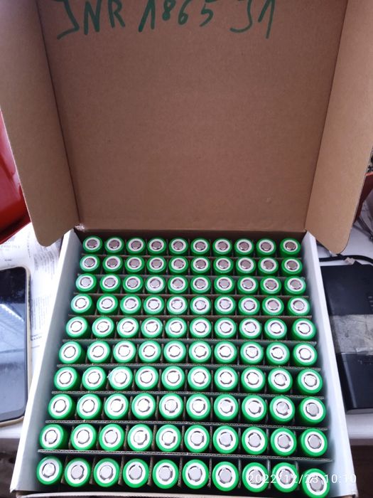 акумулятор 18650 LG MJ1 ємністю 3500мач2021 рік.