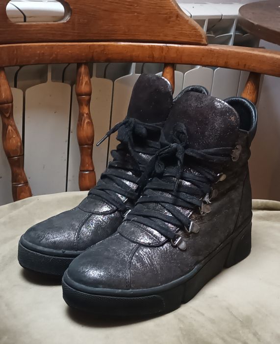 Buty Venezia 38 skóra naturalna koturn