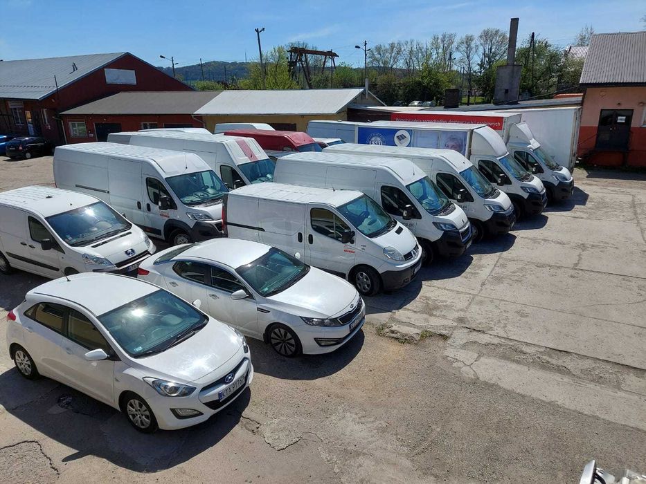 Tani wynajem samochodów dla kurierów, przewoźników