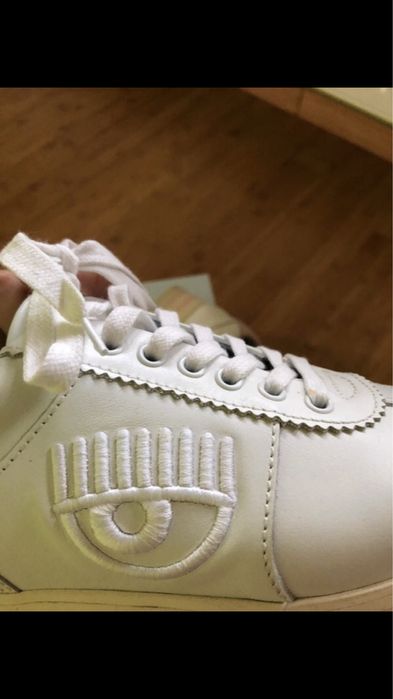 Białe sneakersy na platformie 39 Chiara Ferragni