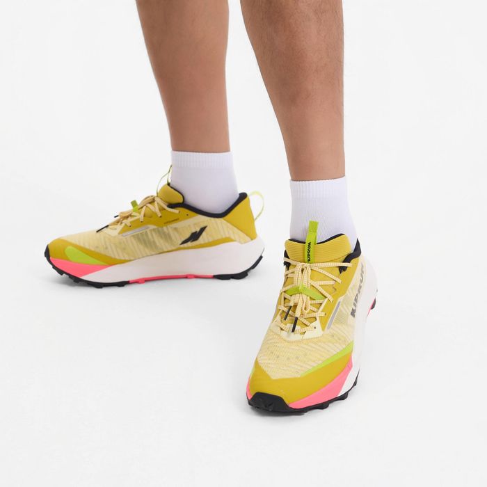Sapatilhas de Trail Running Homem Kipsummit Amarelo