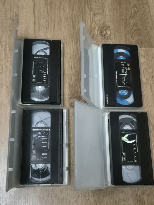 Saga  Alien  Obcy  VHS