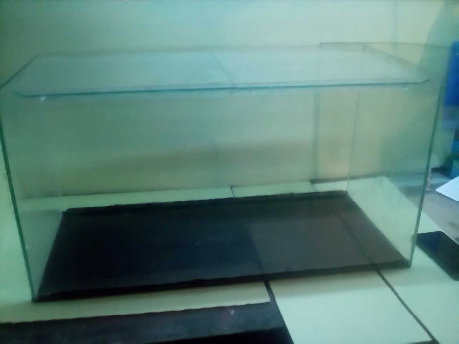 Аквариум 63л, новый( 60*30*35), черепашники 50, 30 и 25л