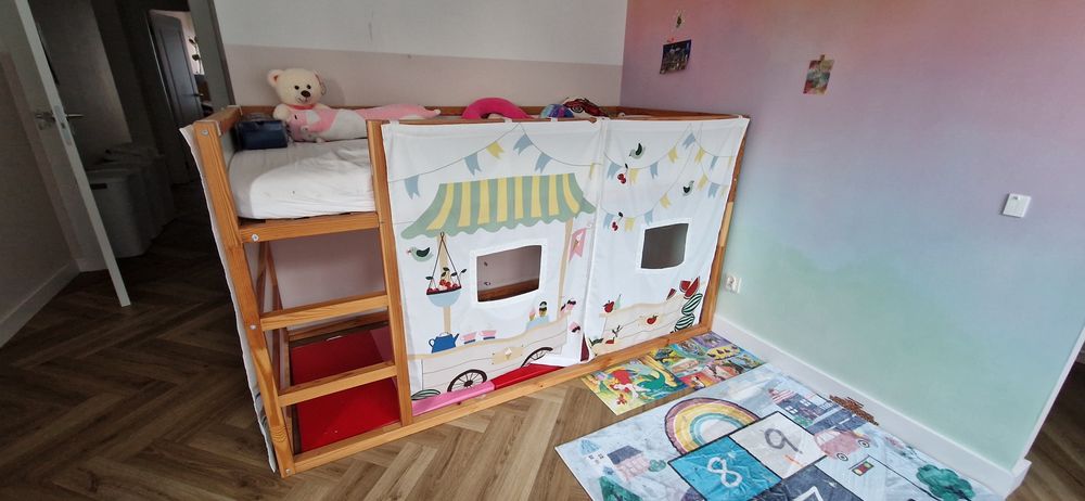Łóżko dziecięce IKEA KURA + materac + akcesoria