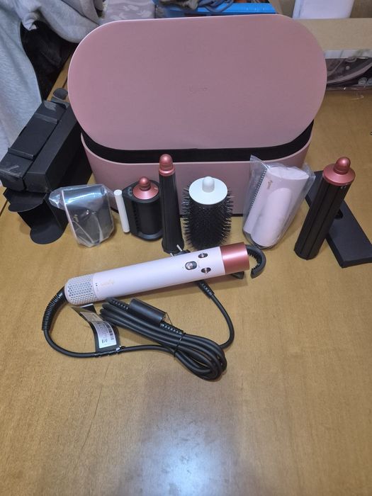 Dyson Airwrap  i.d. Multi-styler