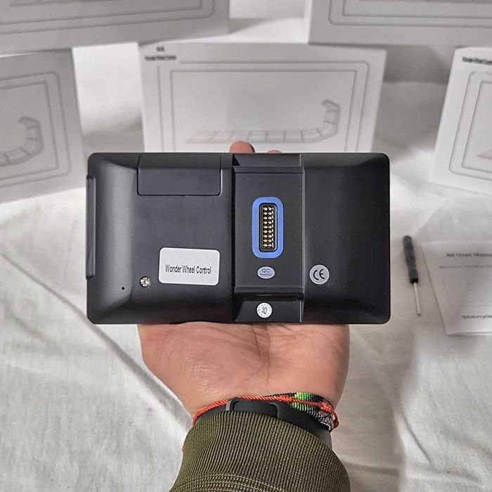 Ecrã 6.5” Wireless CarPlay & Android Auto p/a Motos BMW – Wonder Wheel