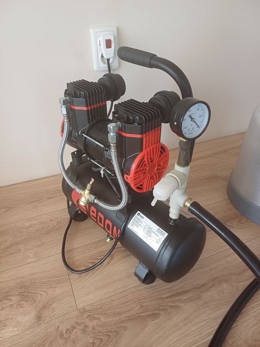 Доїльний апарат новий сухого типу 1.1  квт 1 рік гарантії