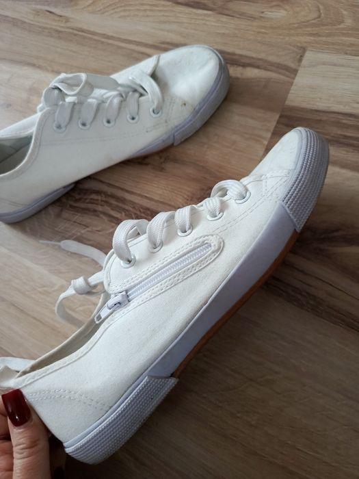 Białe trampki damskie 39 Badoxx