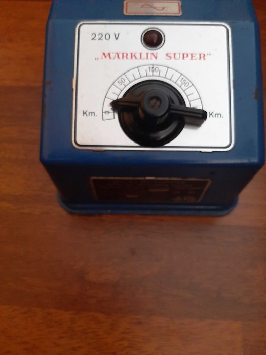 Comboios Marklin Comando Transformador 16V