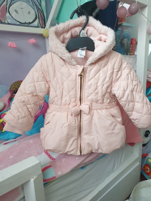 Kurtka kurteczka pudrowy róż 74/80, c&a wiosna