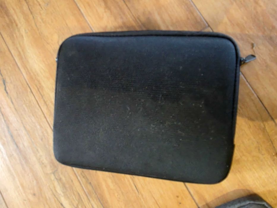 Etui na tablet, pokrowiec 10 11' cali Hama czarny stan bdb
