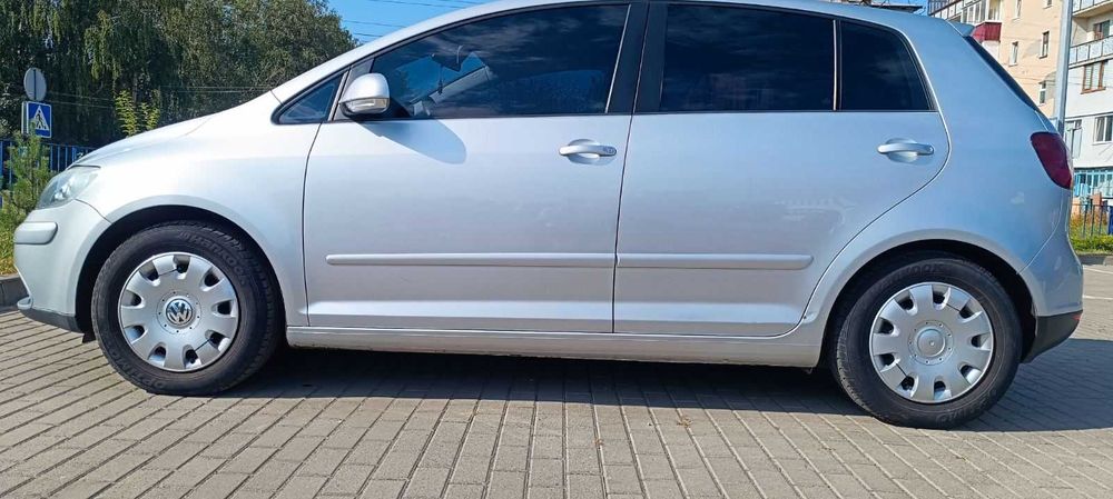 Продам Volkswagen Golf Plus