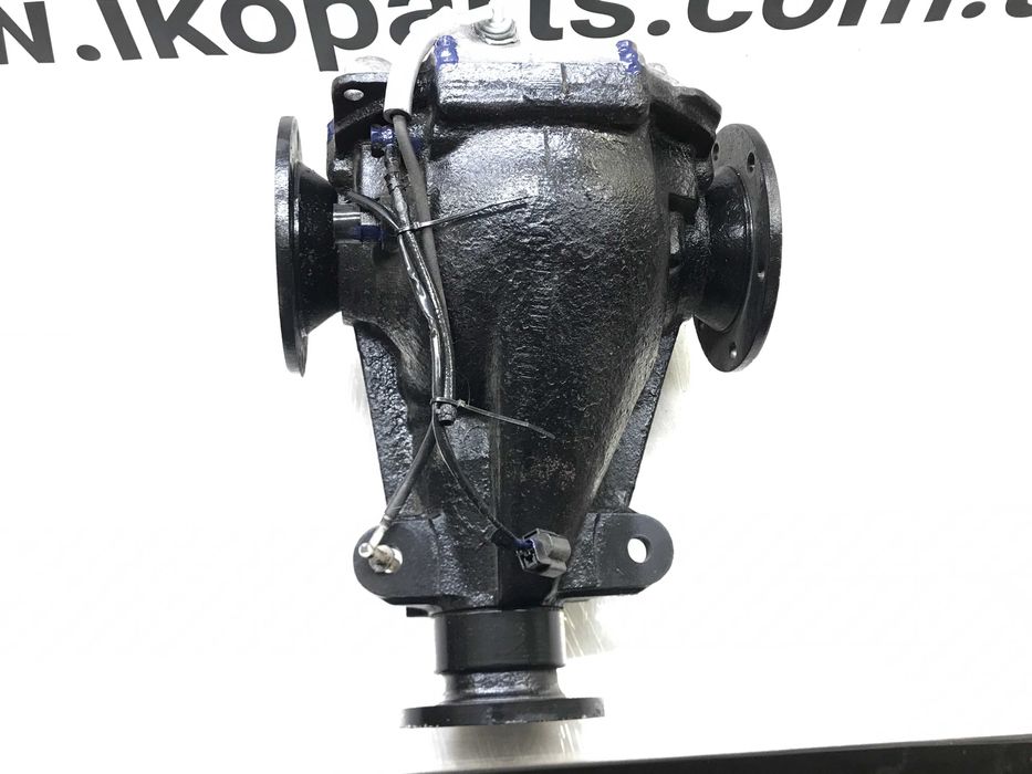 Редуктор задній Mitsubishi Pajero Wagon 3 2.5 дизель МКПП запчастини