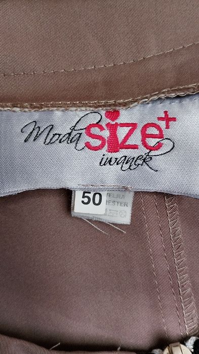 Sukienka czekoladowa,kieszenie.