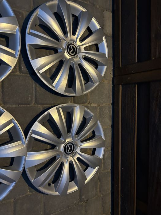 Oryginalnane kolpaki do Mazdy 14"
