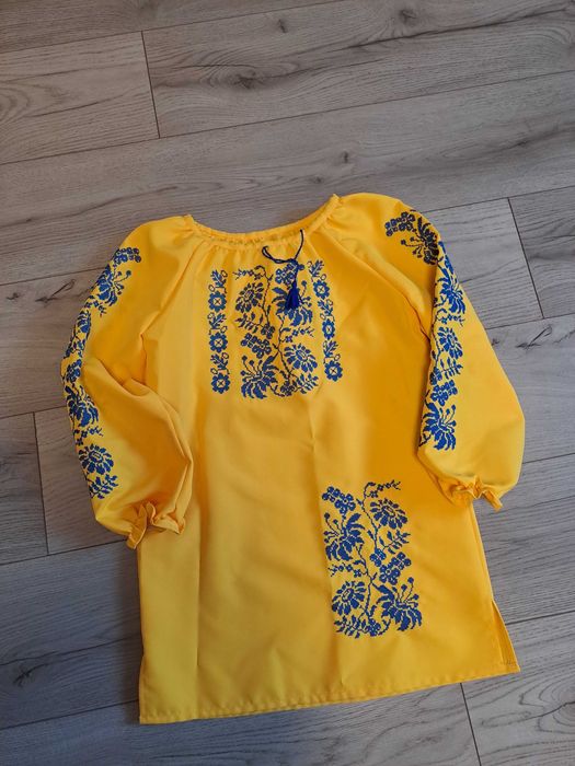 Продам дитячий одяг