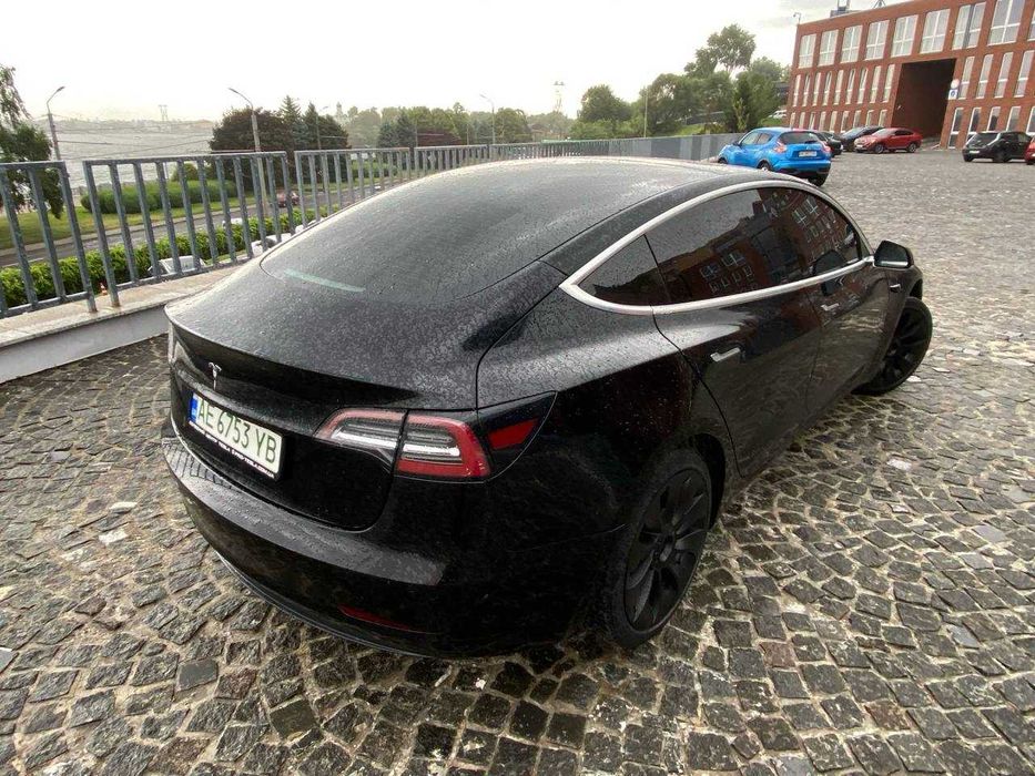 TESLA Model 3 2019 VIN 5YJ3E1EA4KF313322 фото оголошення 5 з 9