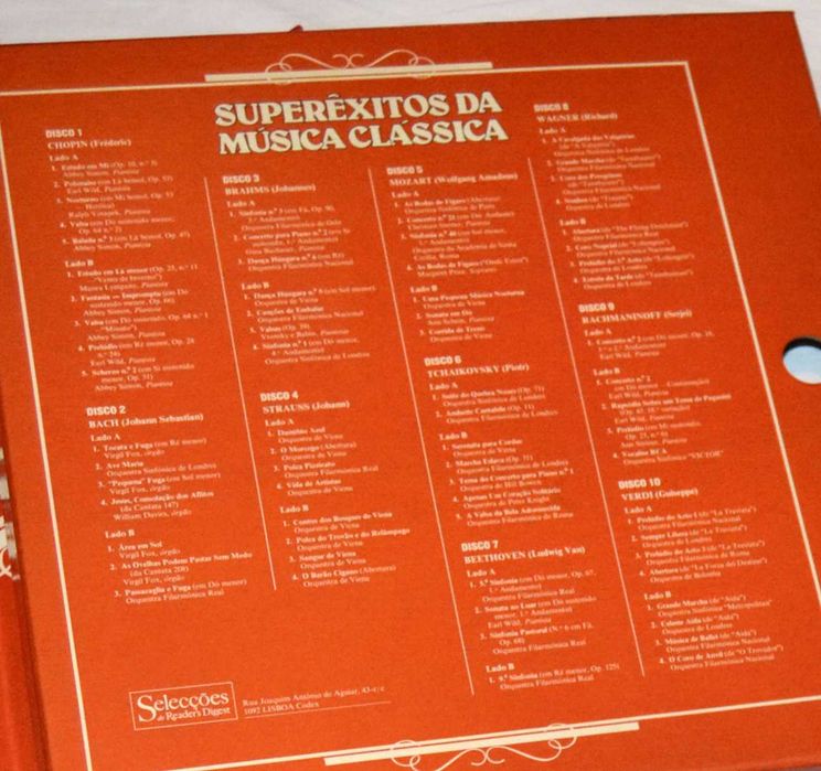 Colectânea de 10 discos LP, vinil 33RPM, música clássica
