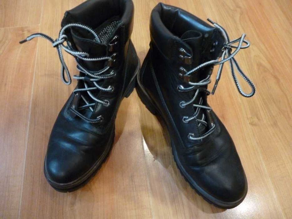 Женские ботинки timberland.