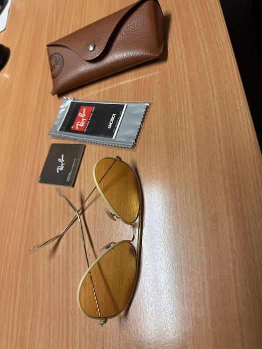 Vendo Oculos de sol -Ray Ban