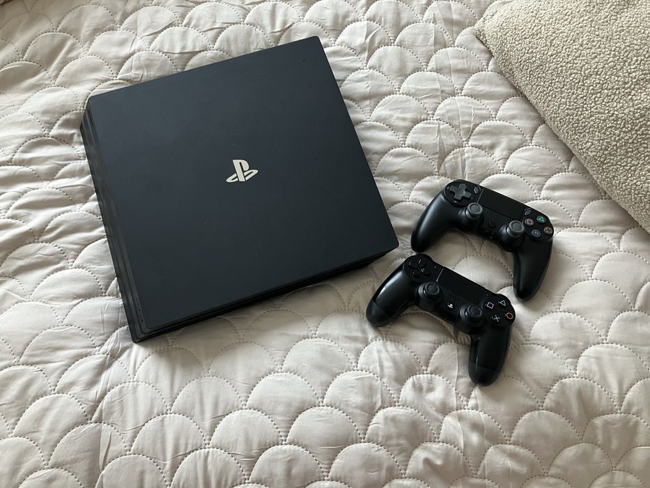 PS4 PlayStation Pro 1TB Niski soft Jailbreak Hen 6.72  DUŻO GIER