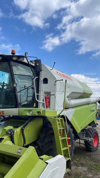 Claas Tucano 470
