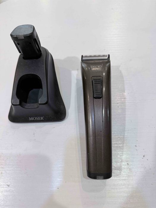 Продам  Машинка Moser Genio Pro 1874-0050