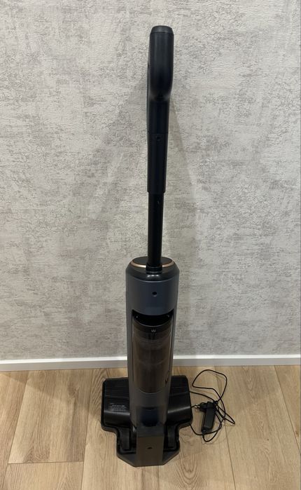Продам миючий пилосос Electrolux Ultimate 800