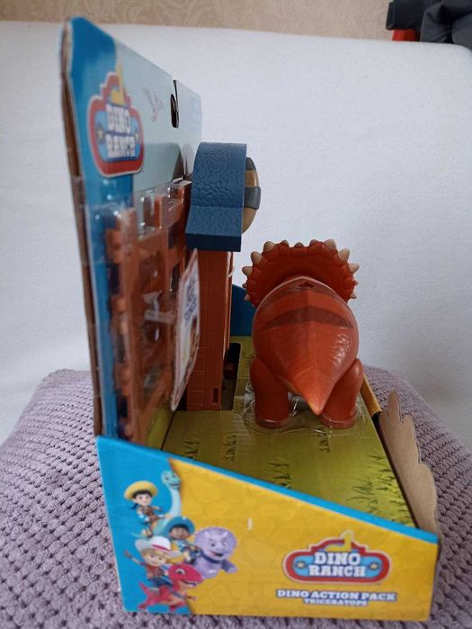 Игровой набор Dino Ranch дино ранчо