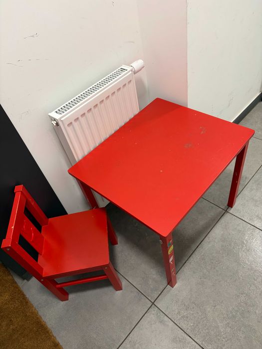 Stolik i krzeselko Kritter IKEA