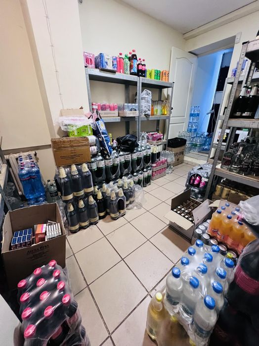 Продам магазин на зупинці Привокзальна площа (топ-місце)