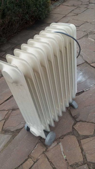 продам масляний обігрівач  Термолюкс 2 квт