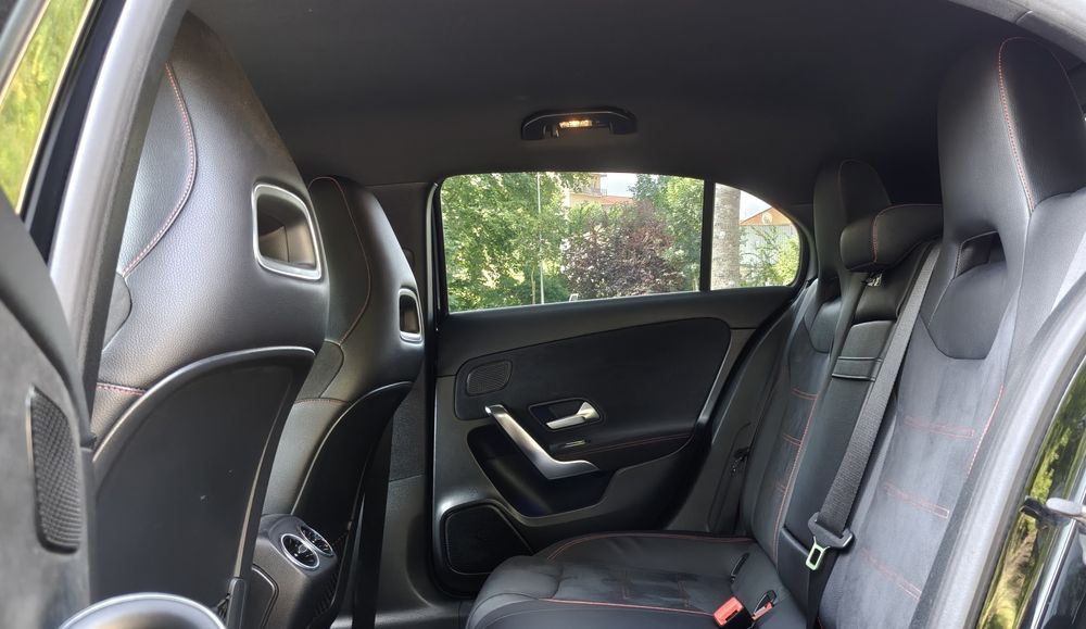 Mercedes A 180 AMG automático