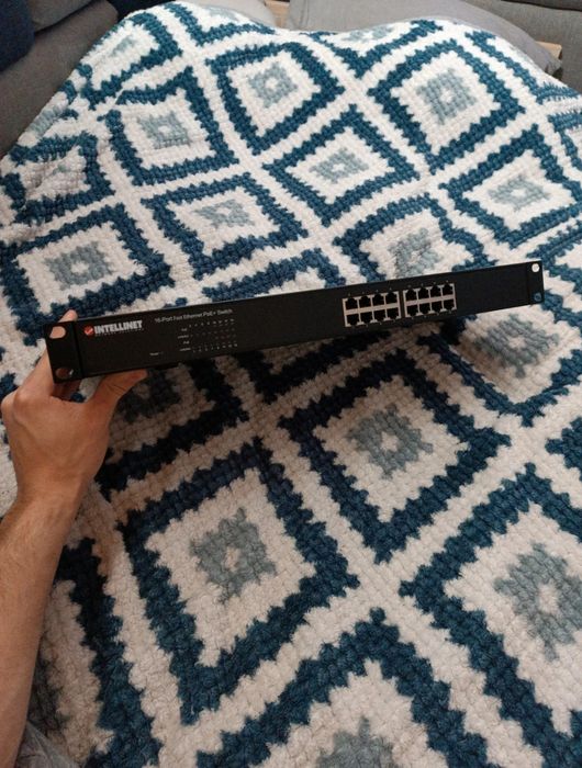 Switch Poe+ intellinet