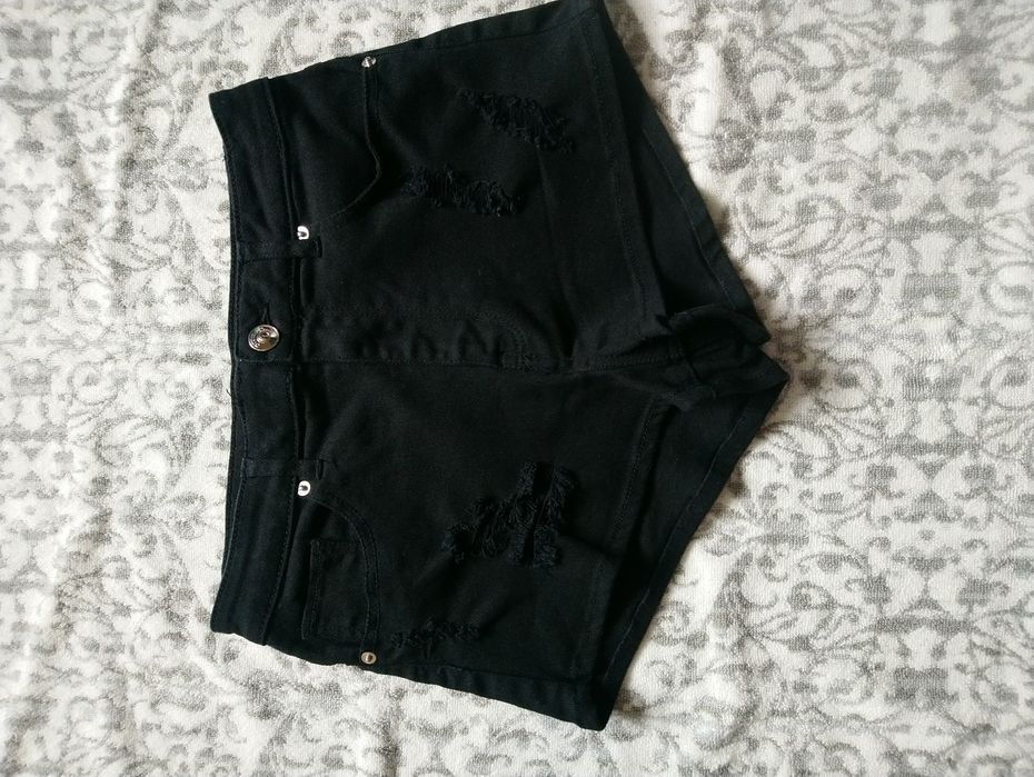 Джинсові шорти з дирками H&M EUR 36 розмір