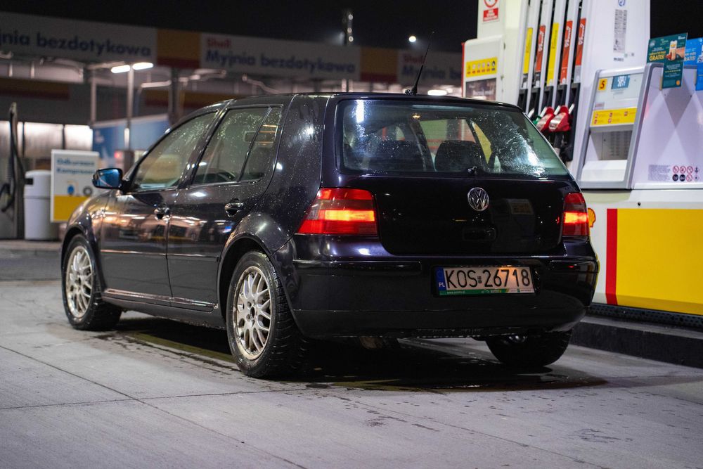 Golf 4 2.3 Vr5 nowy rozrząd | prywatne auto od 3 lat | Nowe OC na rok