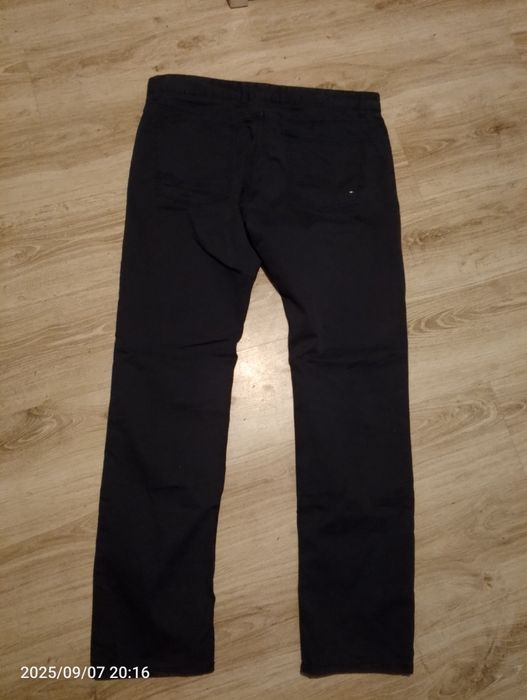 Spodnie męskie TOMMY HILFIGER