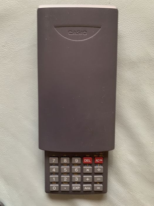 Calculadora Casio fx-82w