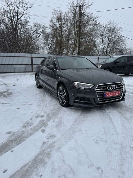 Продам Ауді А3 s-line 2018рік.